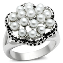 Cargar imagen en el visor de la galería, 3W232 - Rhodium Brass Ring with Synthetic Pearl in White