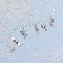 Load image into Gallery viewer, Diamond Cut Charm Bracelet (7mm)
